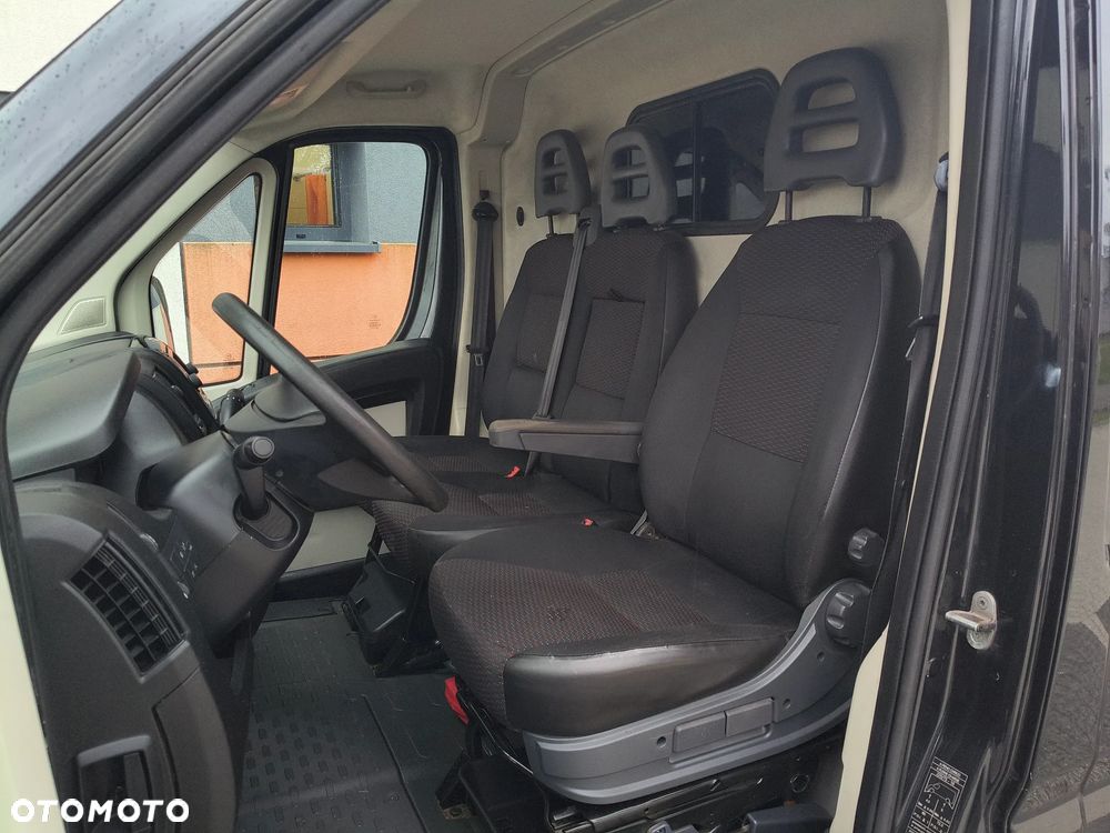 Peugeot BOXER PO LIFT 2.0 HDI (163KM) 6-BIEGÓW MAX (L4H2) PAKA 4,07M STAN SUPER IDEALNY KLIMA FULL OPCJA NIE MA RDZY 100% ORYGINAŁ KM SERWIS ! ! ! - 8