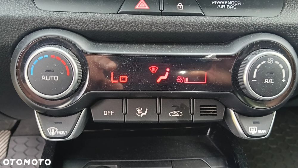 Kia Stonic 1.0 T-GDI L - 18