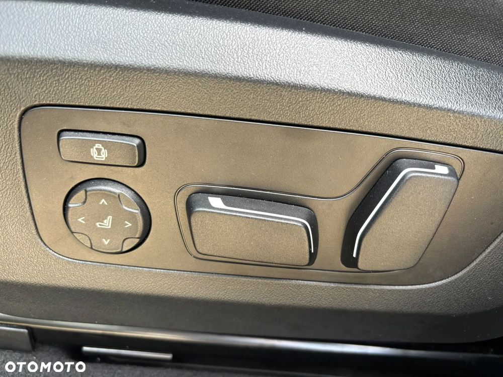 BMW X3 xDrive20 mHEV - 10