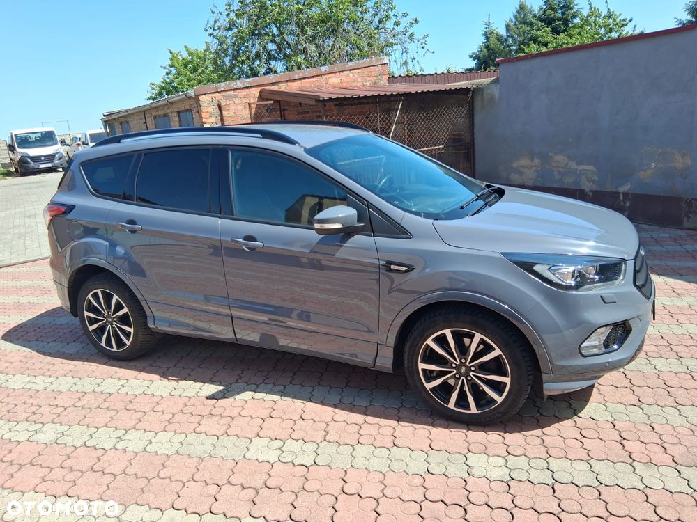 Ford Kuga 2.0 TDCi AWD ST-Line - 4