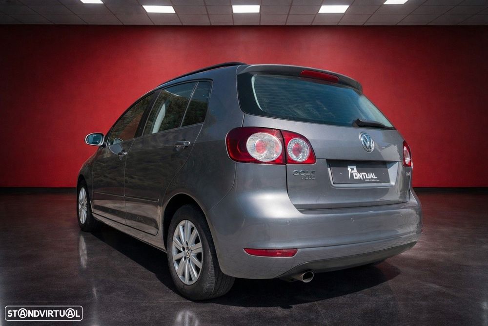 VW Golf Plus 1.6 TDi DPF Highline - 5