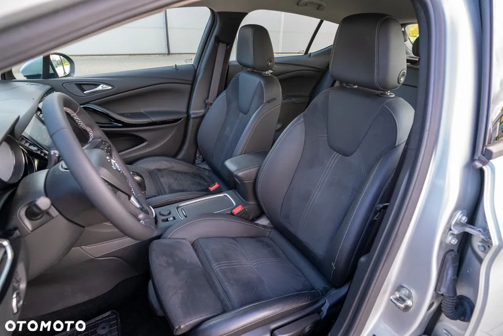 Opel Astra 1.6 D Start/Stop Innovation - 27