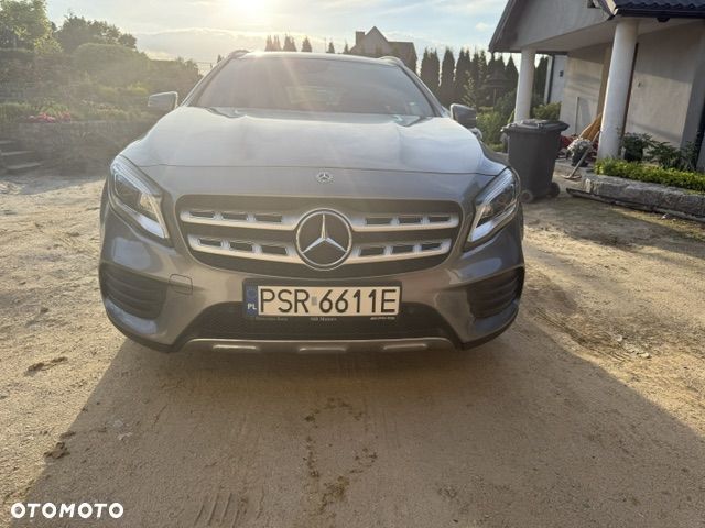 Mercedes-Benz GLA 220 d AMG Line - 14