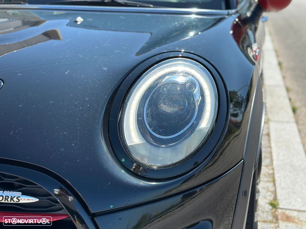 MINI 3 Portas John Cooper Works Aut. - 9