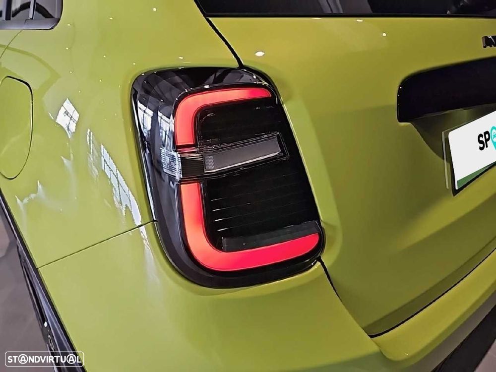 Abarth 600e 54 kWh Turismo - 14