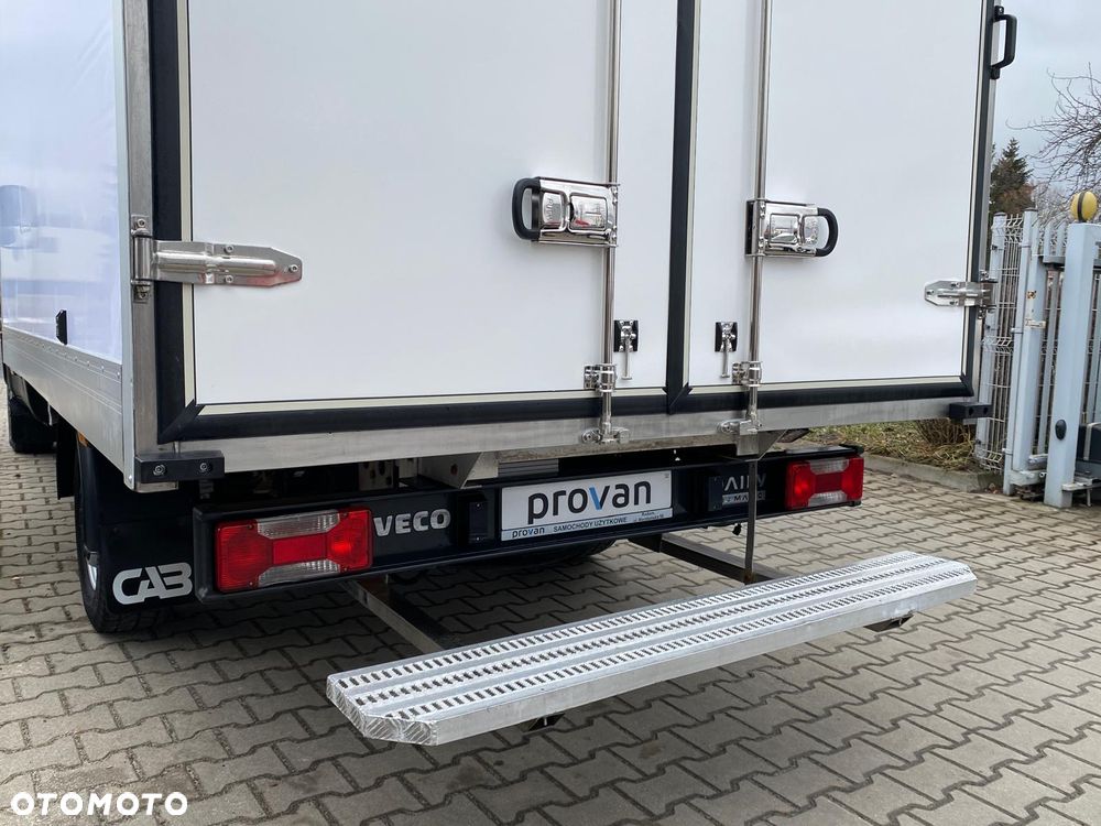 Iveco DAILY 35-140 HI-MATIC KONTENER CHŁODNIA MROŹNIA NISKI PRZEBIEG - 19