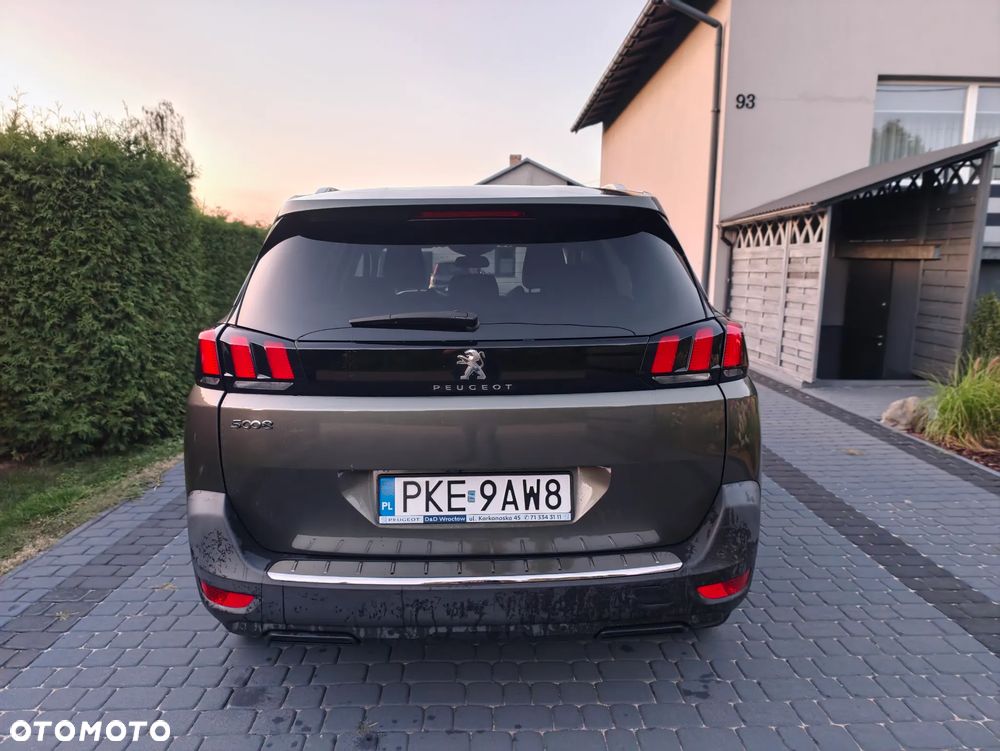 Peugeot 5008 1.6 PureTech Allure S&S EAT8 - 25