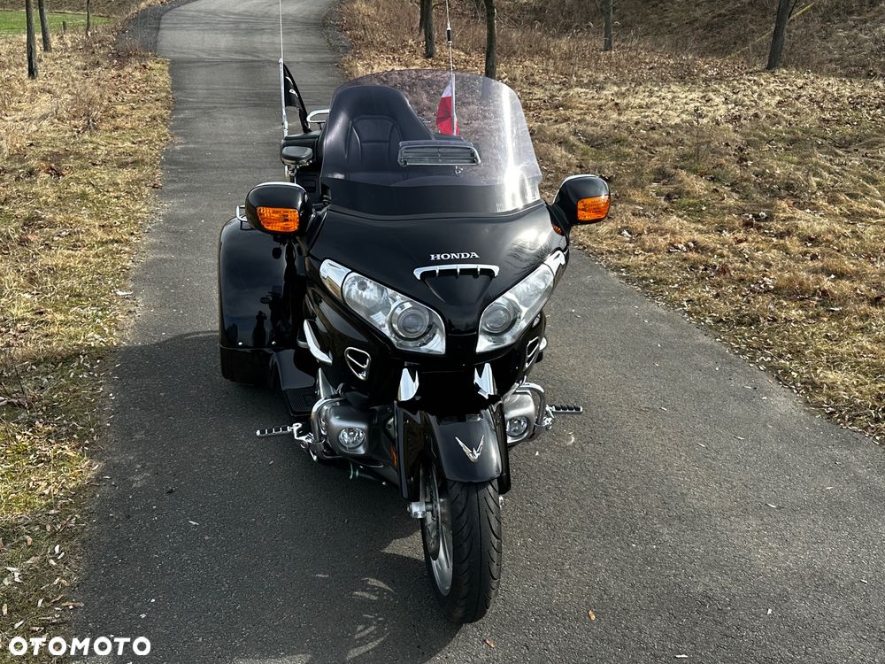 Honda GL - 6