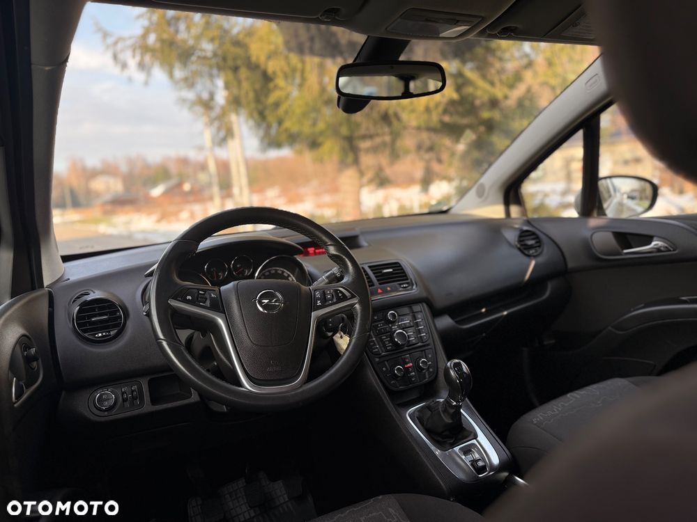 Opel Meriva - 20