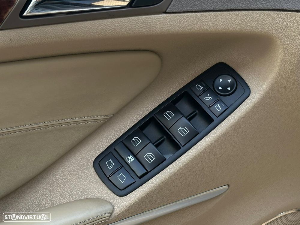 Mercedes-Benz GL 320 CDI 4Matic 7G-TRONIC - 24