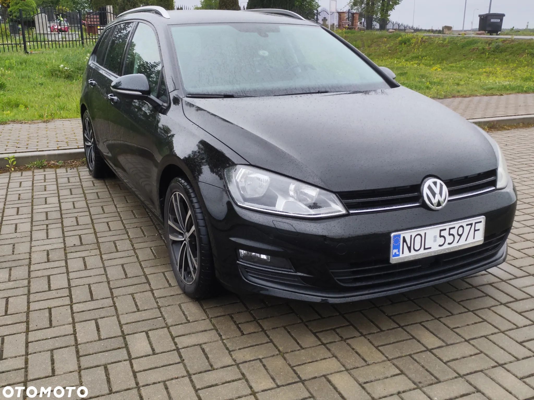 Volkswagen Golf 1.6 TDI BlueMotion Technology DSG Comfortline - 1