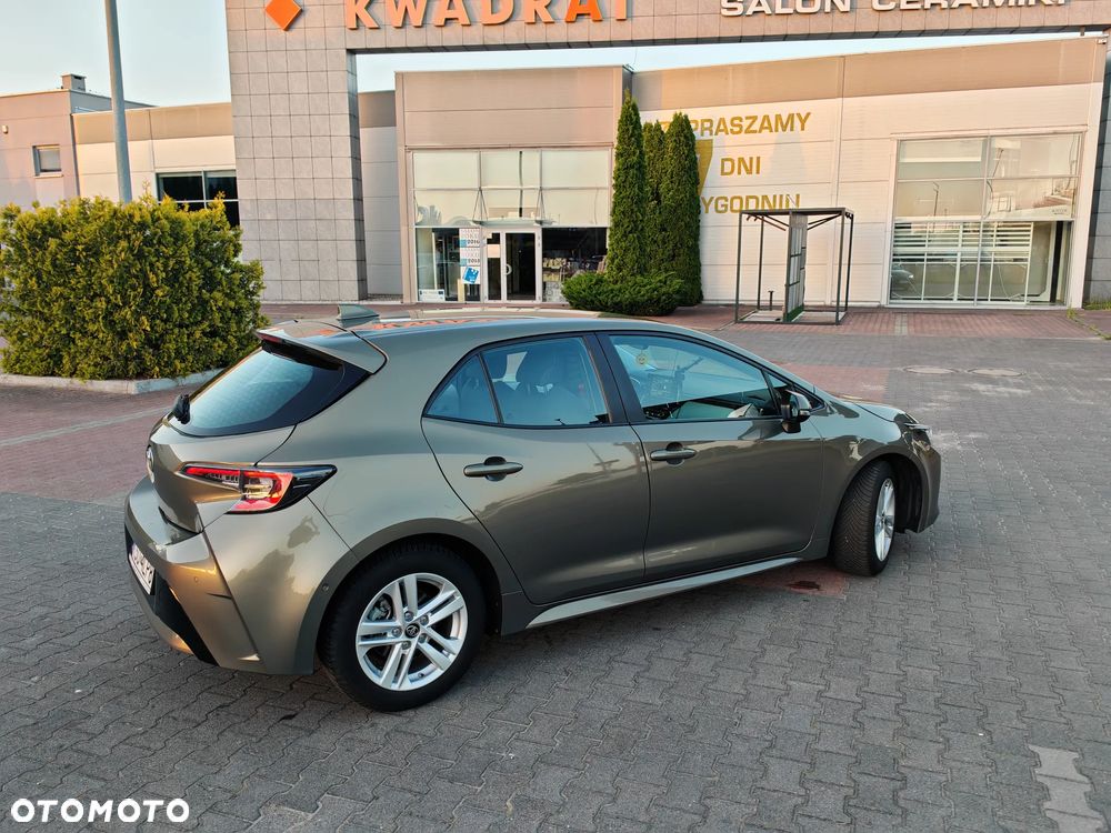Toyota Corolla - 9