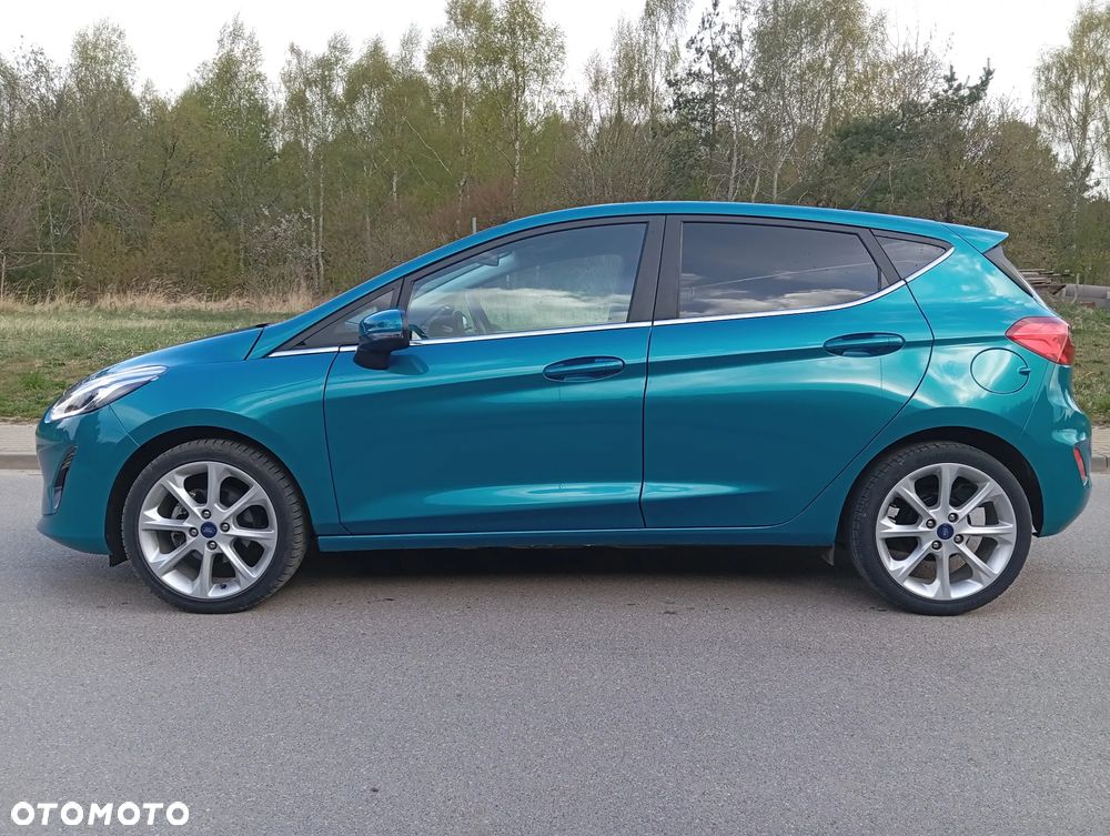Ford Fiesta 1.0 EcoBoost Hybrid S&S TITANIUM - 23