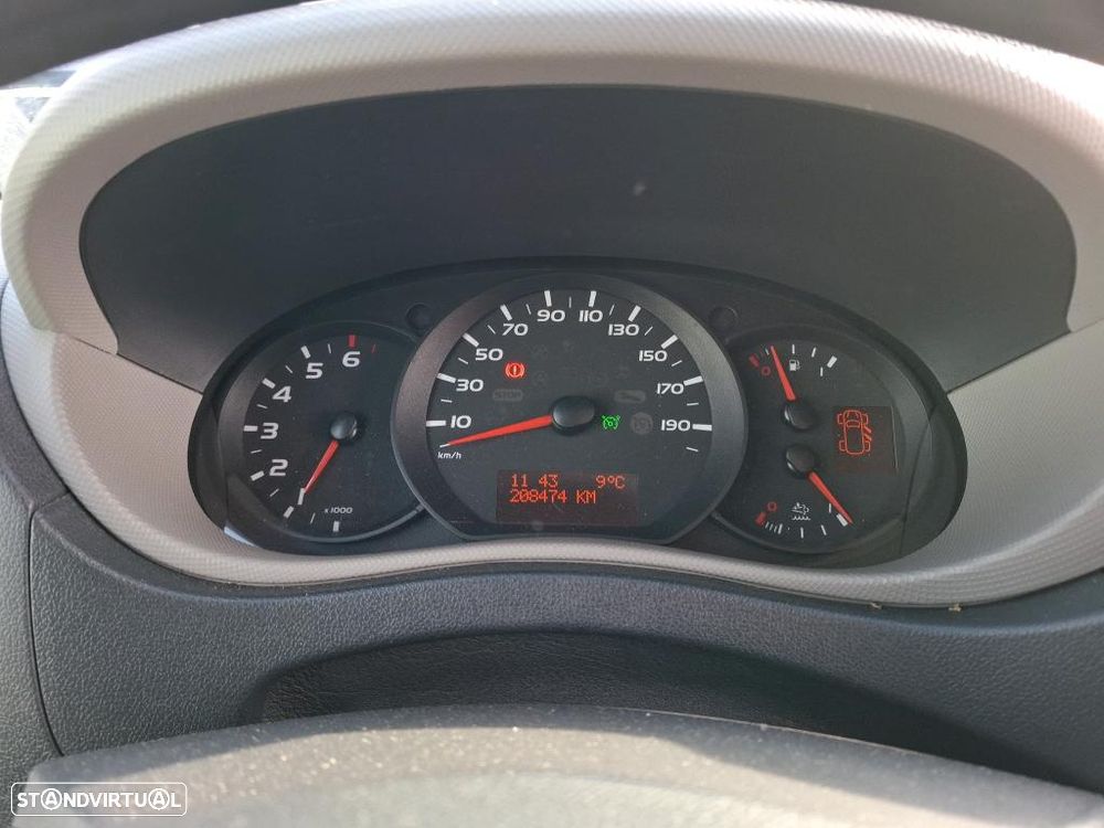 Renault Master 2.3Dci L2H2 Confort * AC /com IVA DEDUTÍVEL - 7