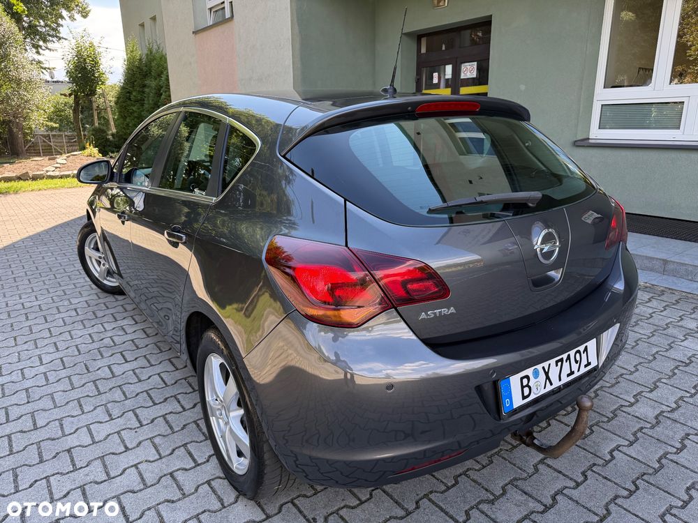 Opel Astra 1.6 ECOFLEX Start/Stop Edition - 16