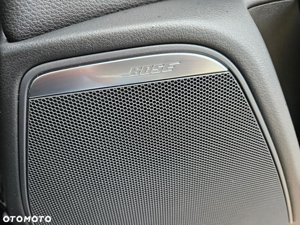 Audi A6 Allroad - 30
