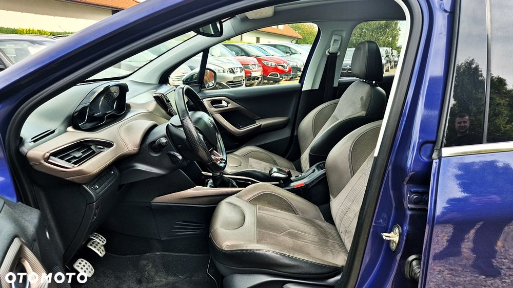 Peugeot 2008 1.6 VTi Allure - 31