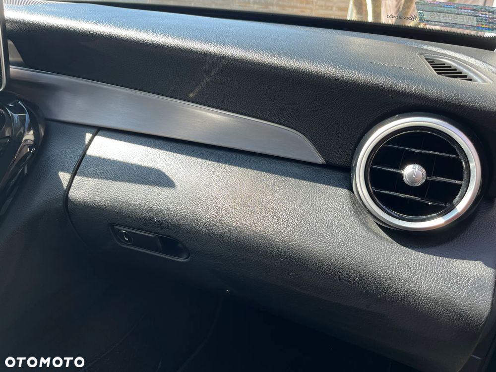 Mercedes-Benz Klasa C - 15