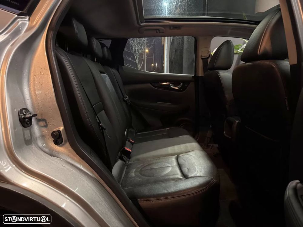 Nissan Qashqai 1.2 DIG-T TEKNA+ - 32