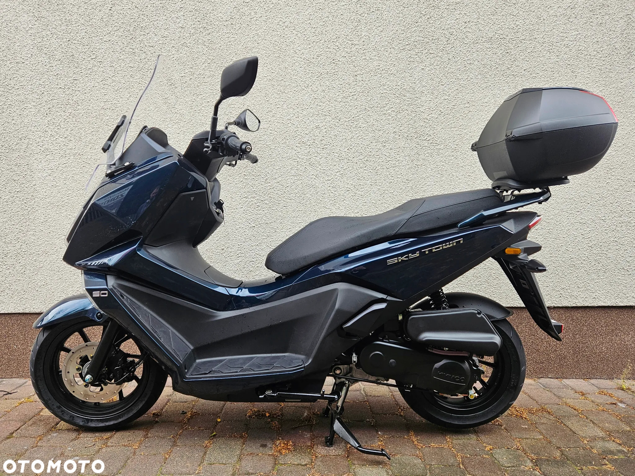 Kymco Skytown - 9