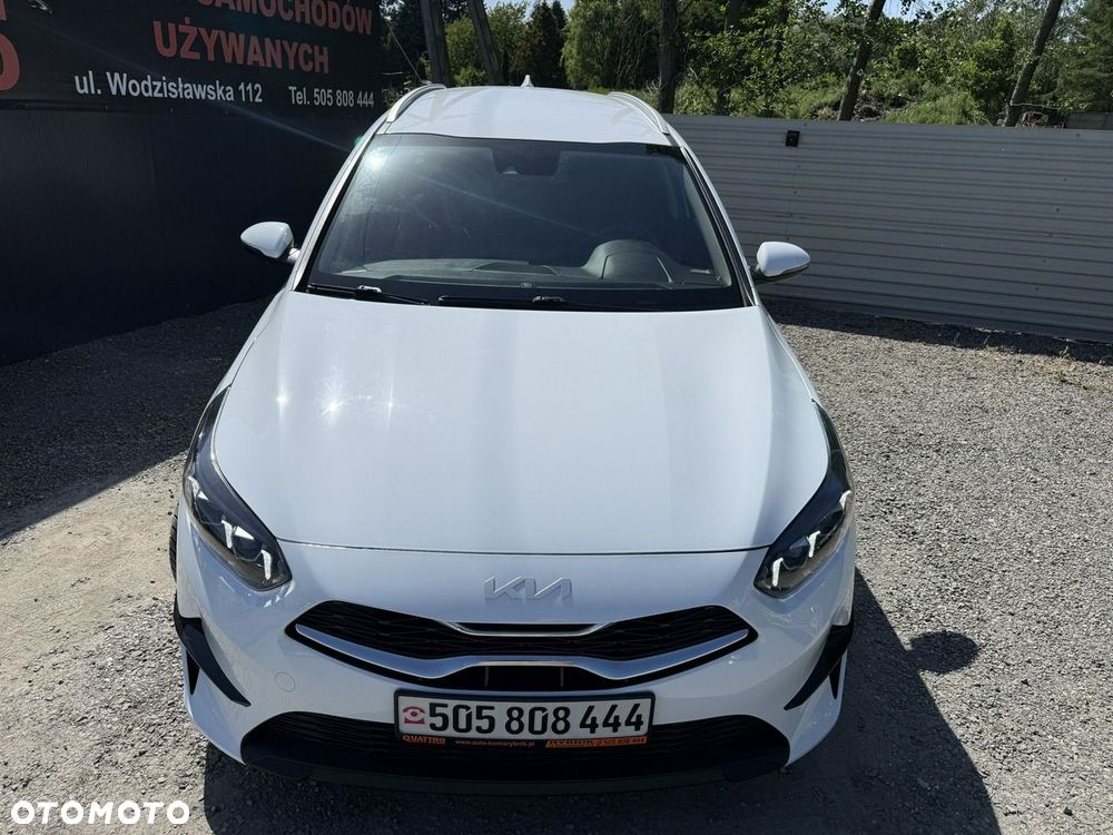 Kia Ceed - 4