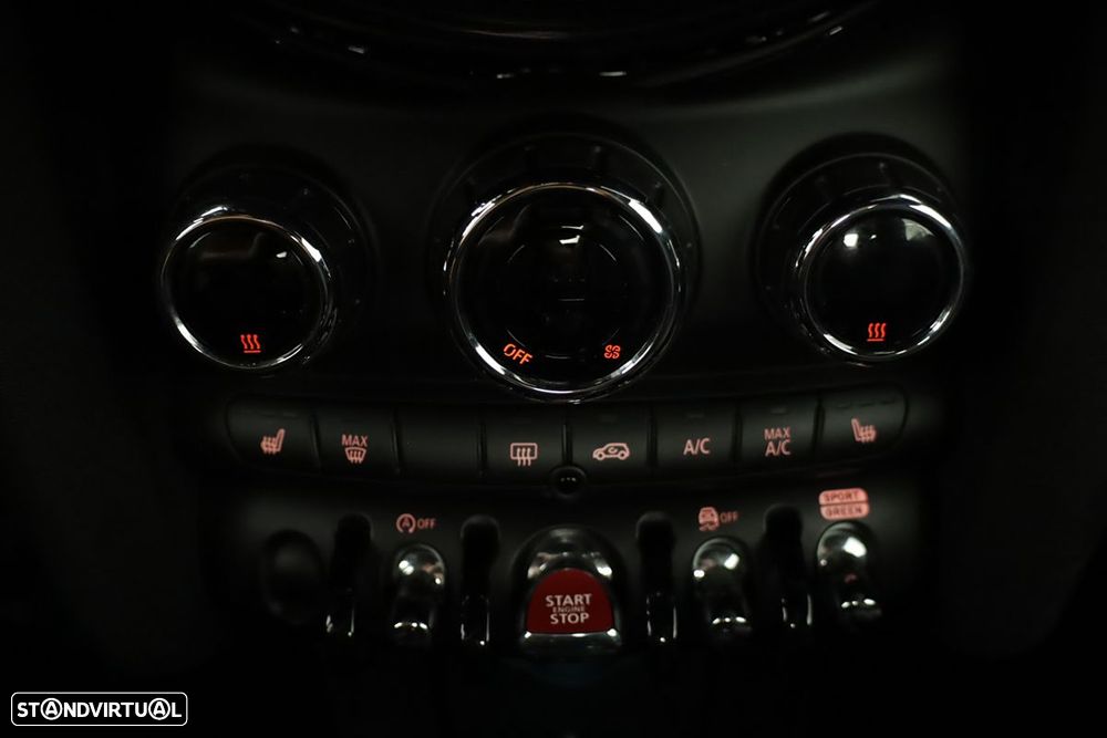 MINI Cabrio - 16