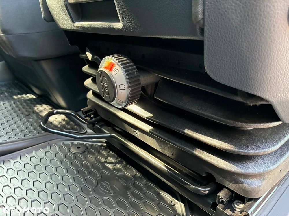 Volkswagen Crafter 35 Furgon LONG/AUTOMAT, 2.0 BiTDI 177 KM, Wysoki dach - 31