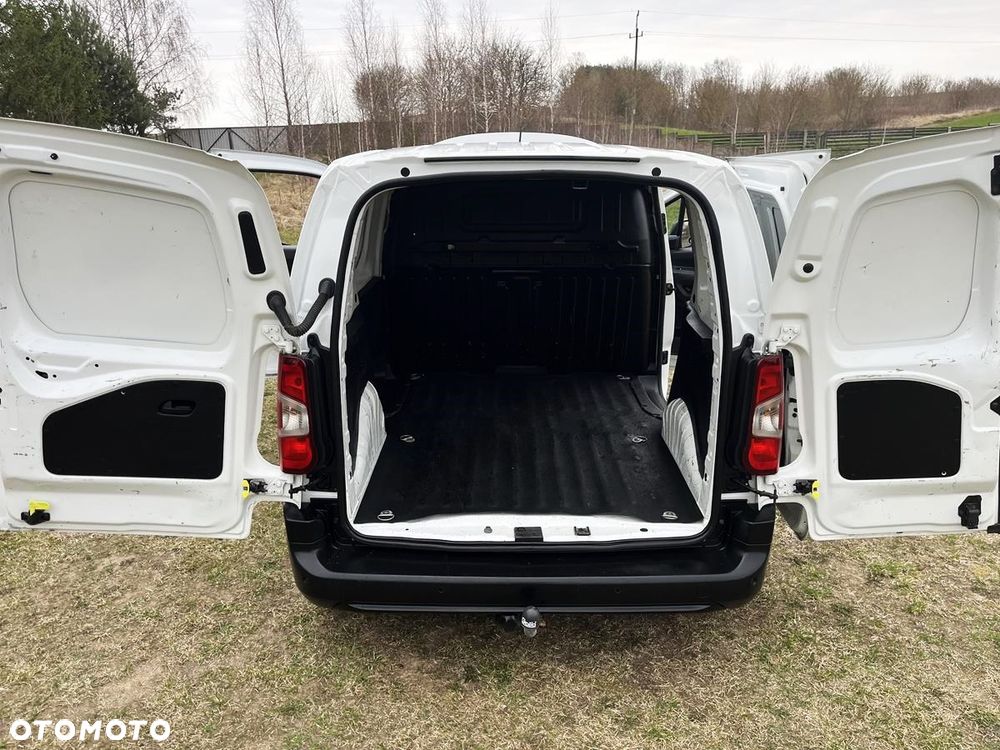 Opel COMBO - 9