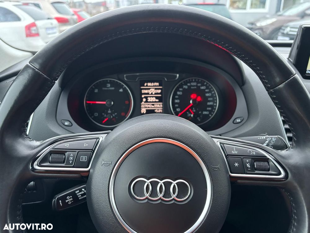 Audi Q3 2.0 TDI - 7