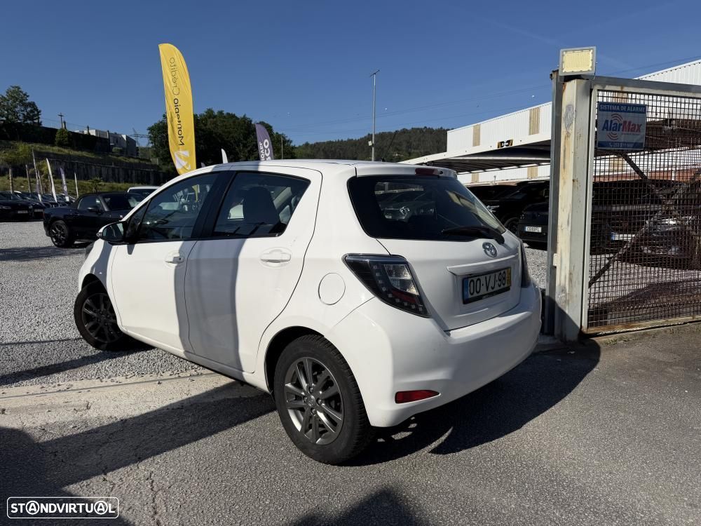 Toyota Yaris 1.4 D-4D Sport +P.Tec. +P.Lu.+TSS - 6