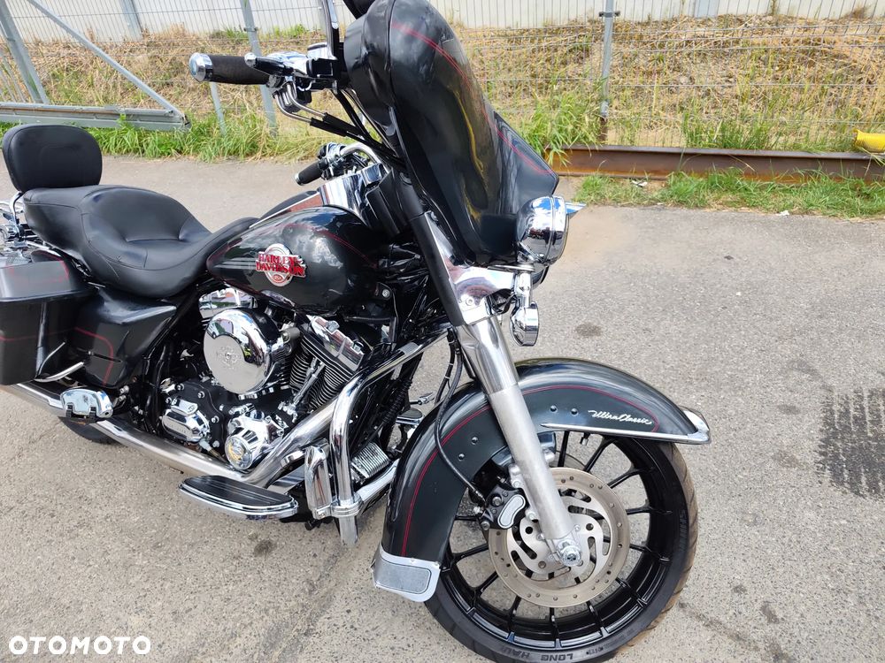 Harley-Davidson Touring Electra Glide - 10