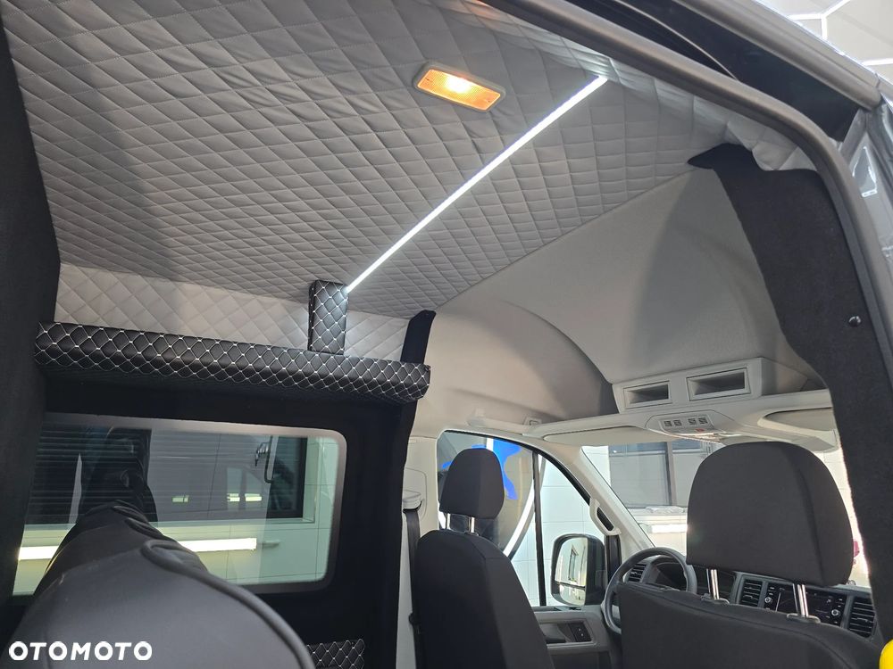 Volkswagen CRAFTER 4 MOTION AUTOMAT-8 Bie TDI 177KM Długi 7-OSOBOWY BOGATA OPCJA WYPOSAŻENIA NAVI KAMERA COFANIA FUL LED LAKIER METALIZOWANY FOTEL KIEROWCY PNEŁMATYCZNY Z MASAZEM SALON PL STAN NOWY NOWY NOWY - 39