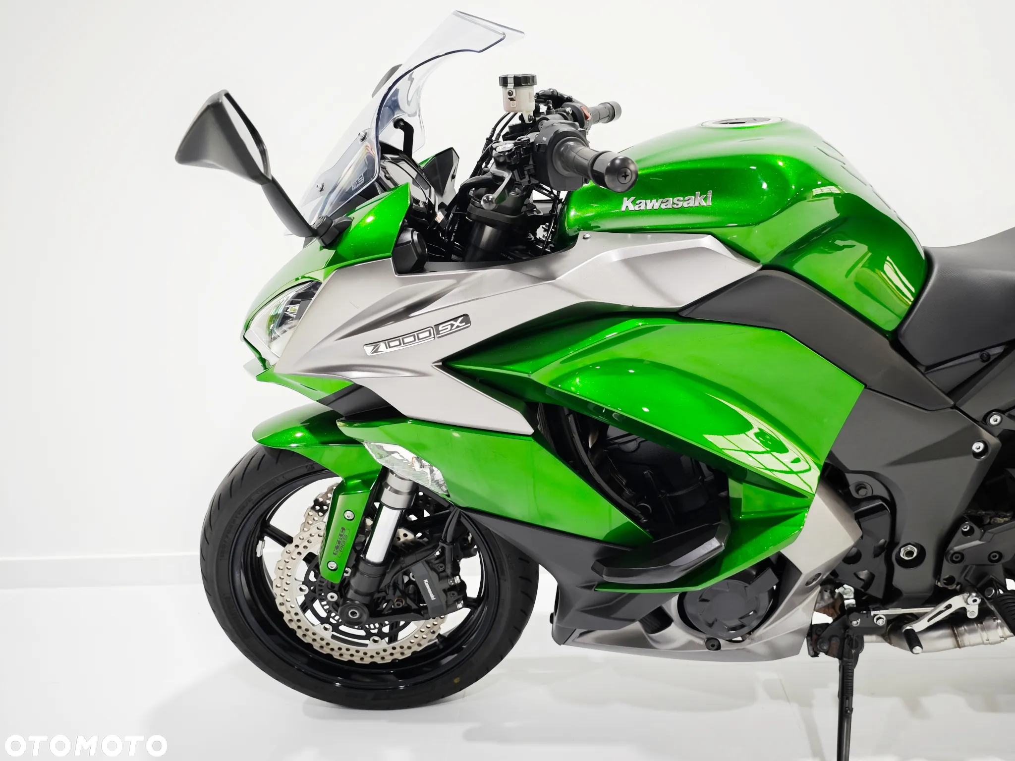 Kawasaki Ninja 1000 SX - 14