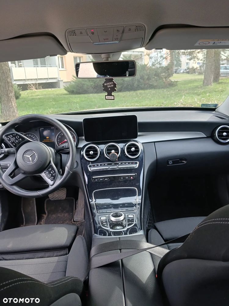 Mercedes-Benz Klasa C 180 9G-TRONIC - 5