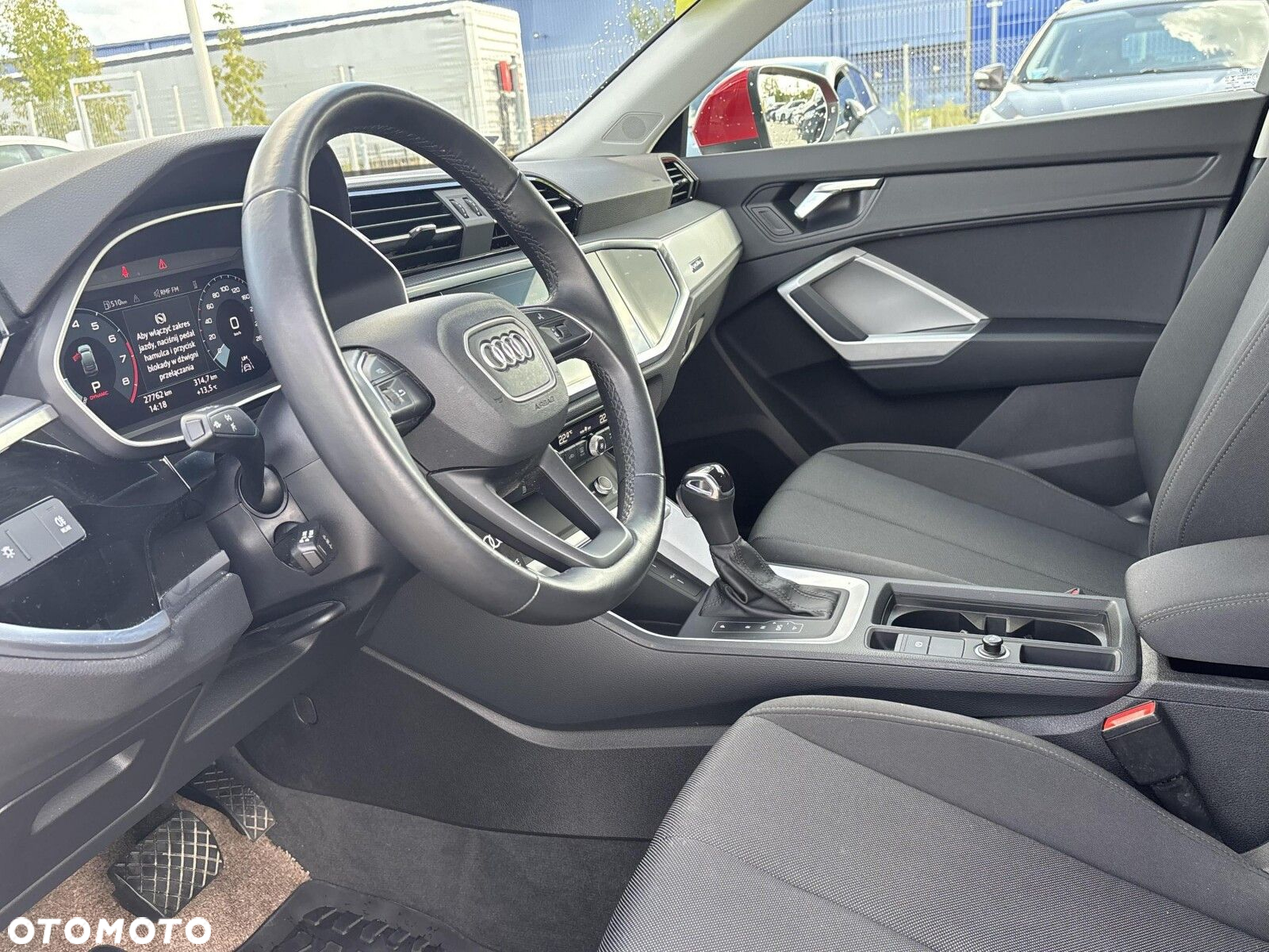 Audi Q3 Sportback - 14