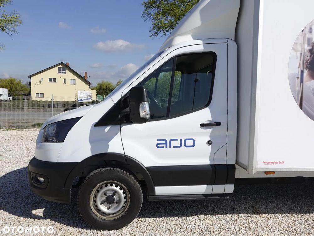 Ford Transit - Kontener z windą - 11