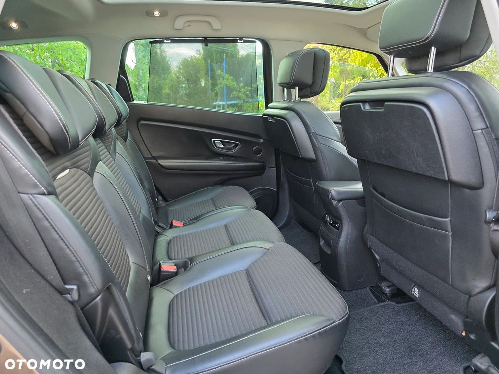 Renault Grand Scenic ENERGY TCe 130 BOSE EDITION - 28