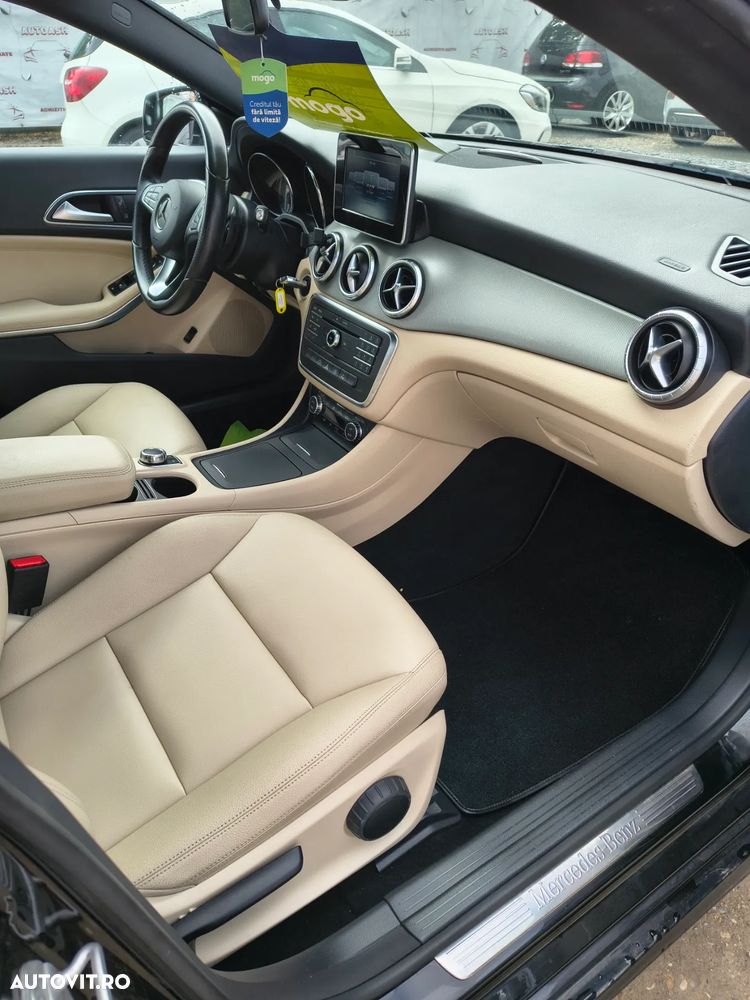 Mercedes-Benz CLA 220 (CDI) d 4Matic 7G-DCT AMG Line - 11