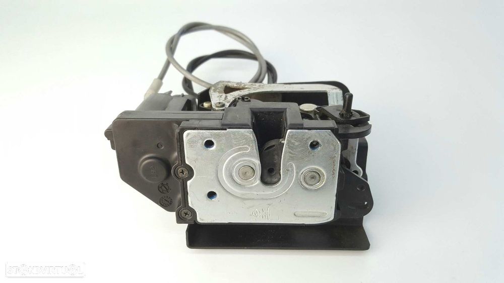 FECHADURA PORTA TRASEIRA ESQUERDA SSANGYONG RODIUS XDI - 4