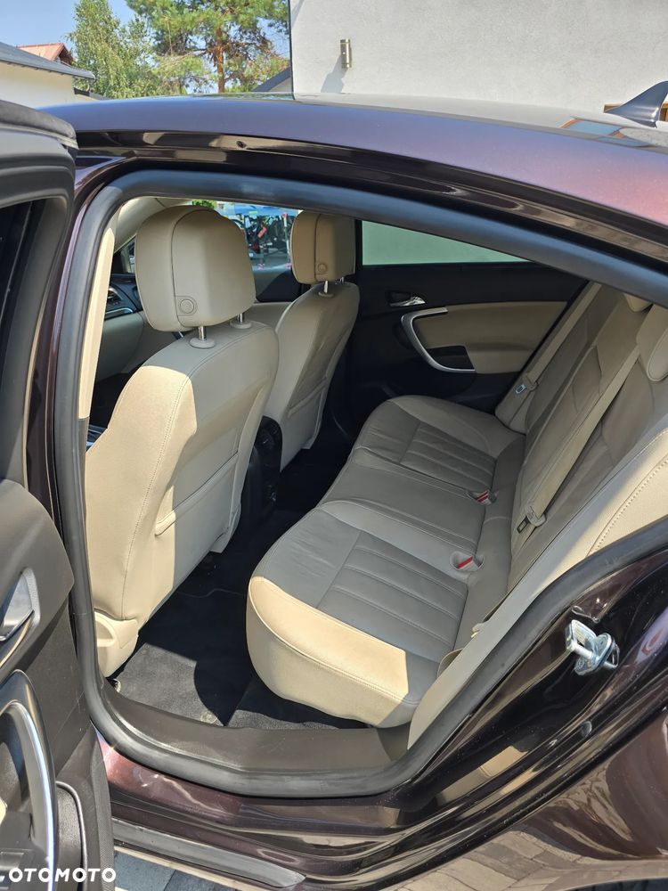 Opel Insignia 2.0 CDTI 4x4 Automatik Active - 12