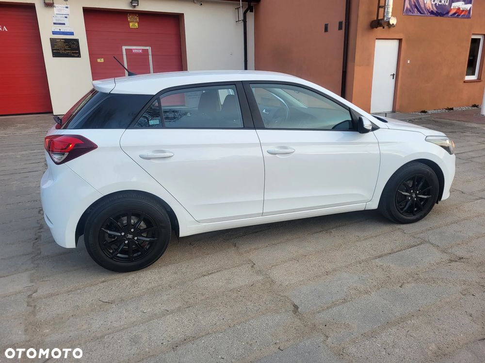Hyundai i20 - 6