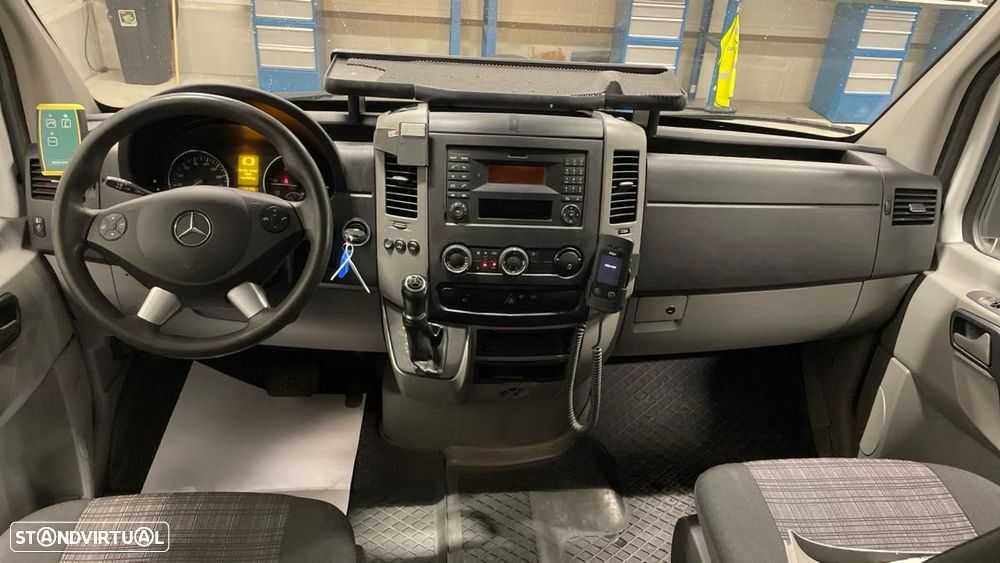 Mercedes-Benz Sprinter 2.1 316 CDI Auto 6Lugares c/iva - 3