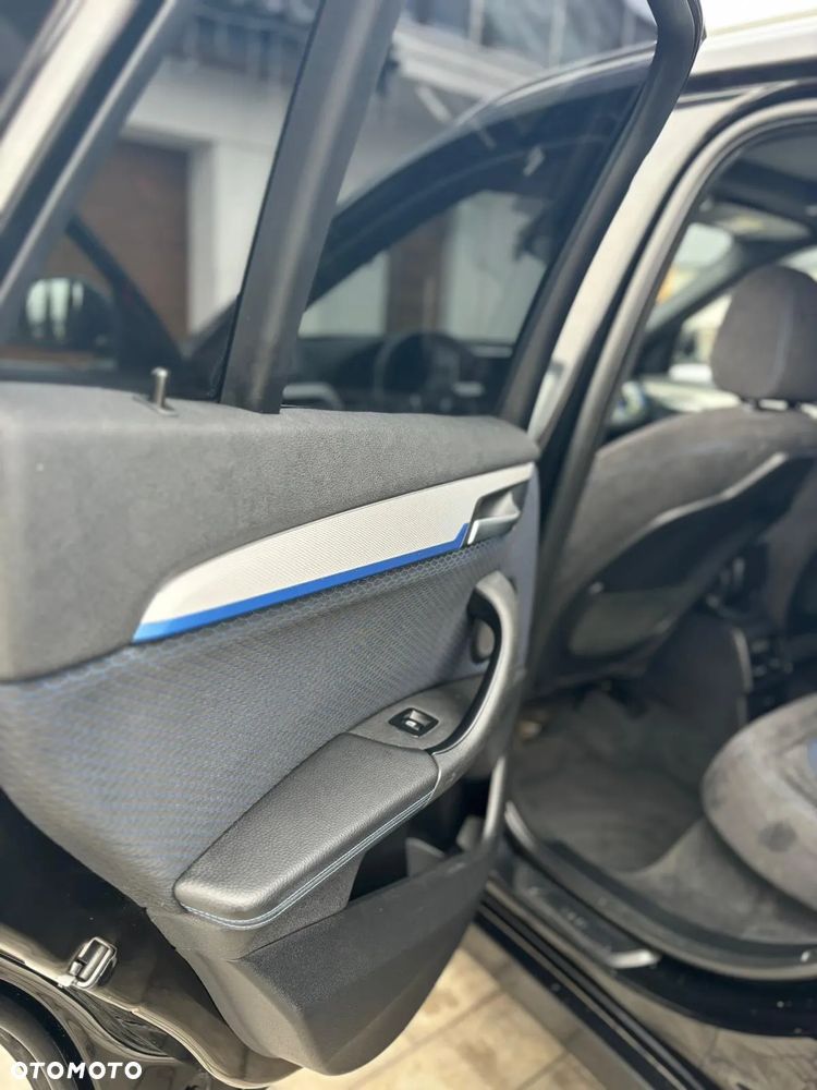 BMW X1 xDrive20i M Sport sport - 18