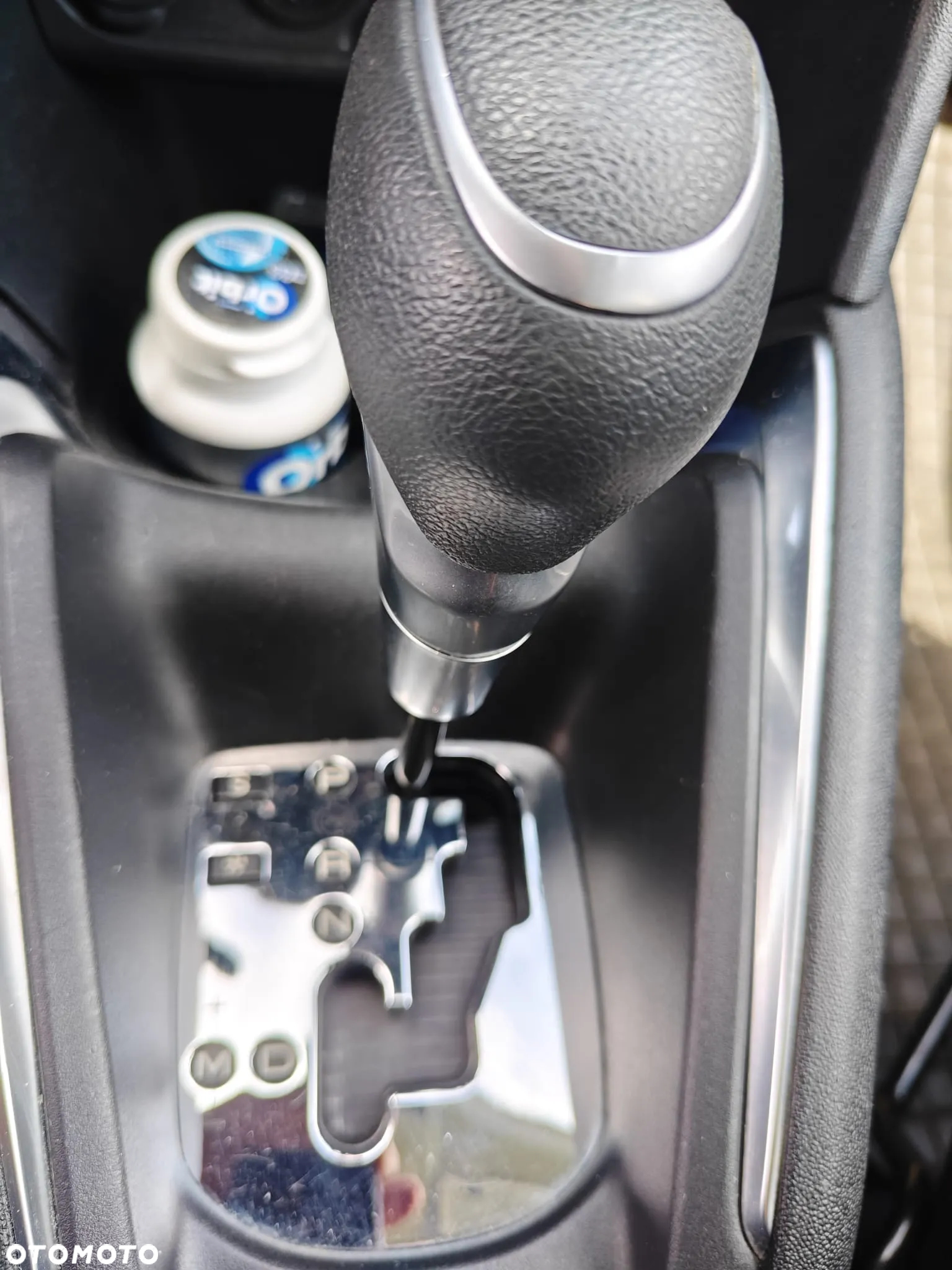 Peugeot 208 - 5