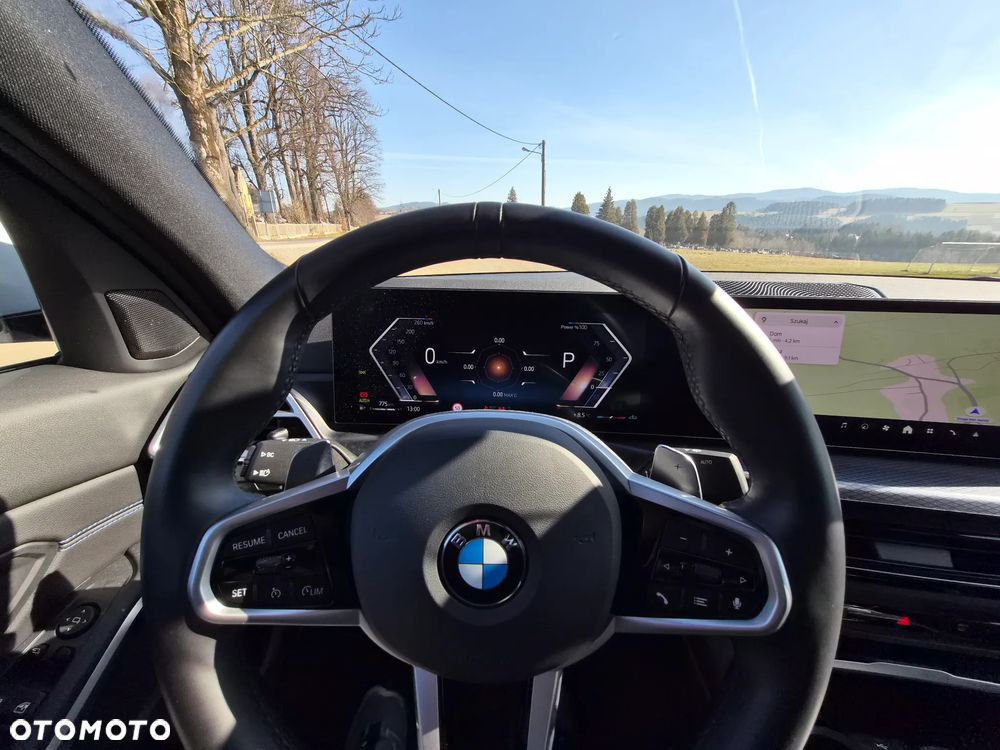 BMW Seria 3 320d xDrive mHEV - 19