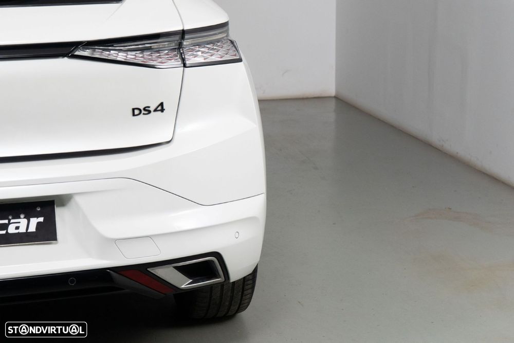 DS DS4 E-Tense Performance Line EAT8 - 19