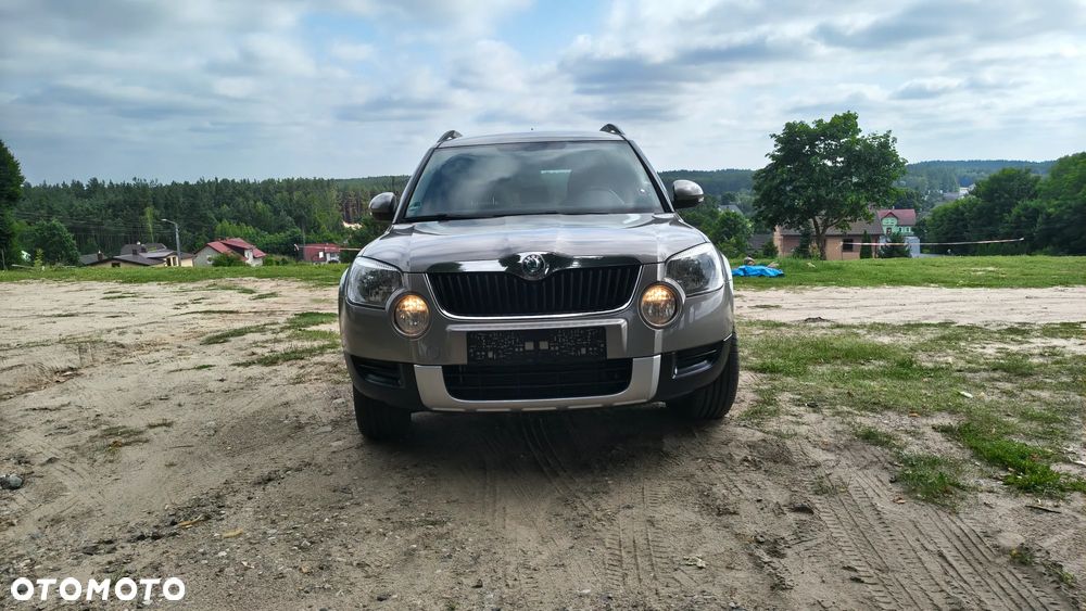 Skoda Yeti 2.0 TDI Ambition Green tec PLUS EDITION - 4