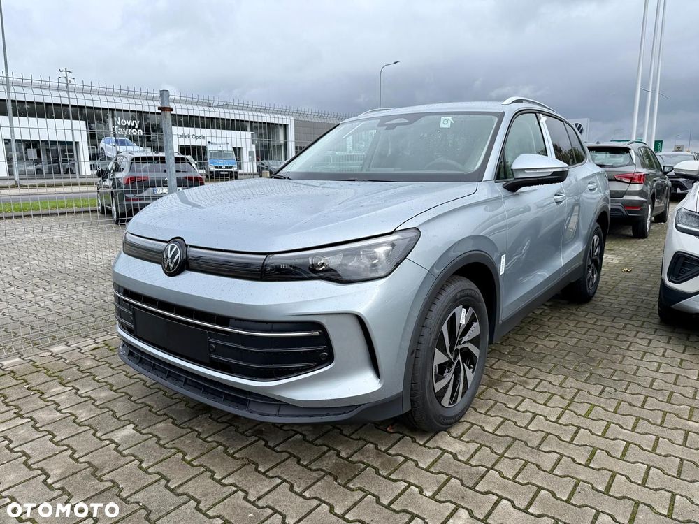Volkswagen Tiguan - 2