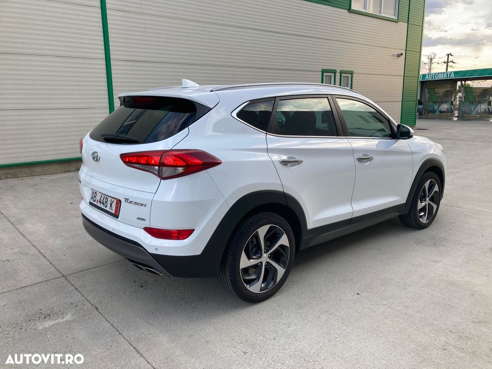 Hyundai Tucson 2.0 CRDI 4WD Premium - 12