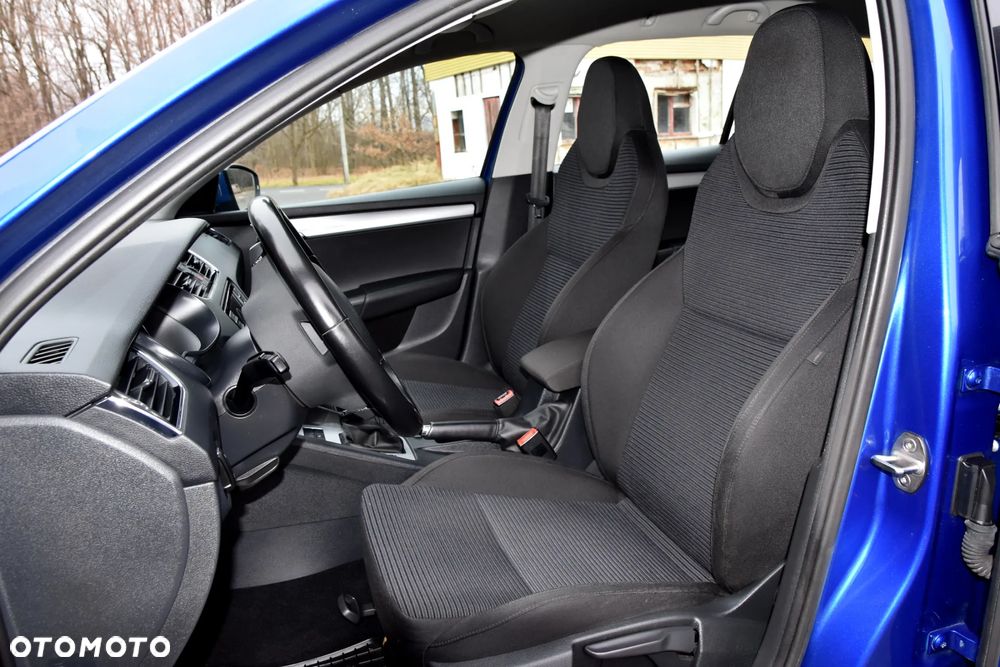 Skoda Octavia 2.0 TDI Style DSG - 16